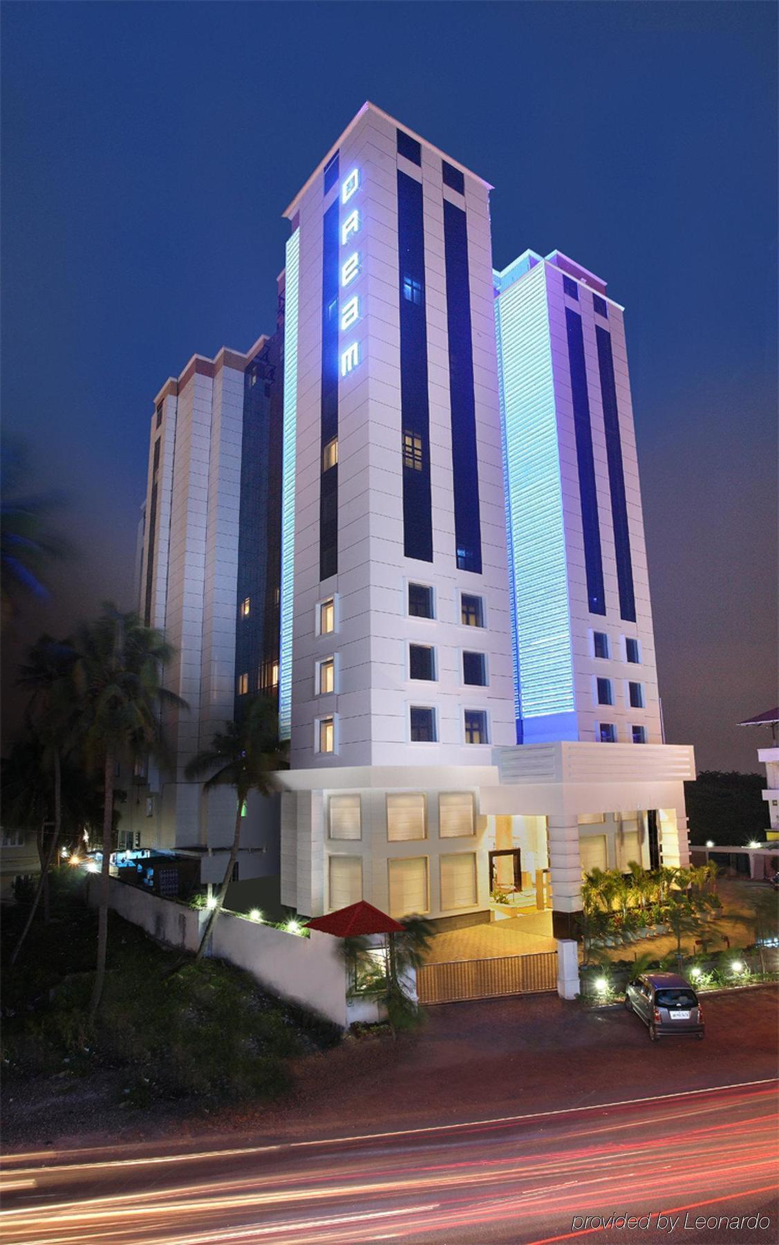 Radisson Blu Kochi Hotell Eksteriør bilde